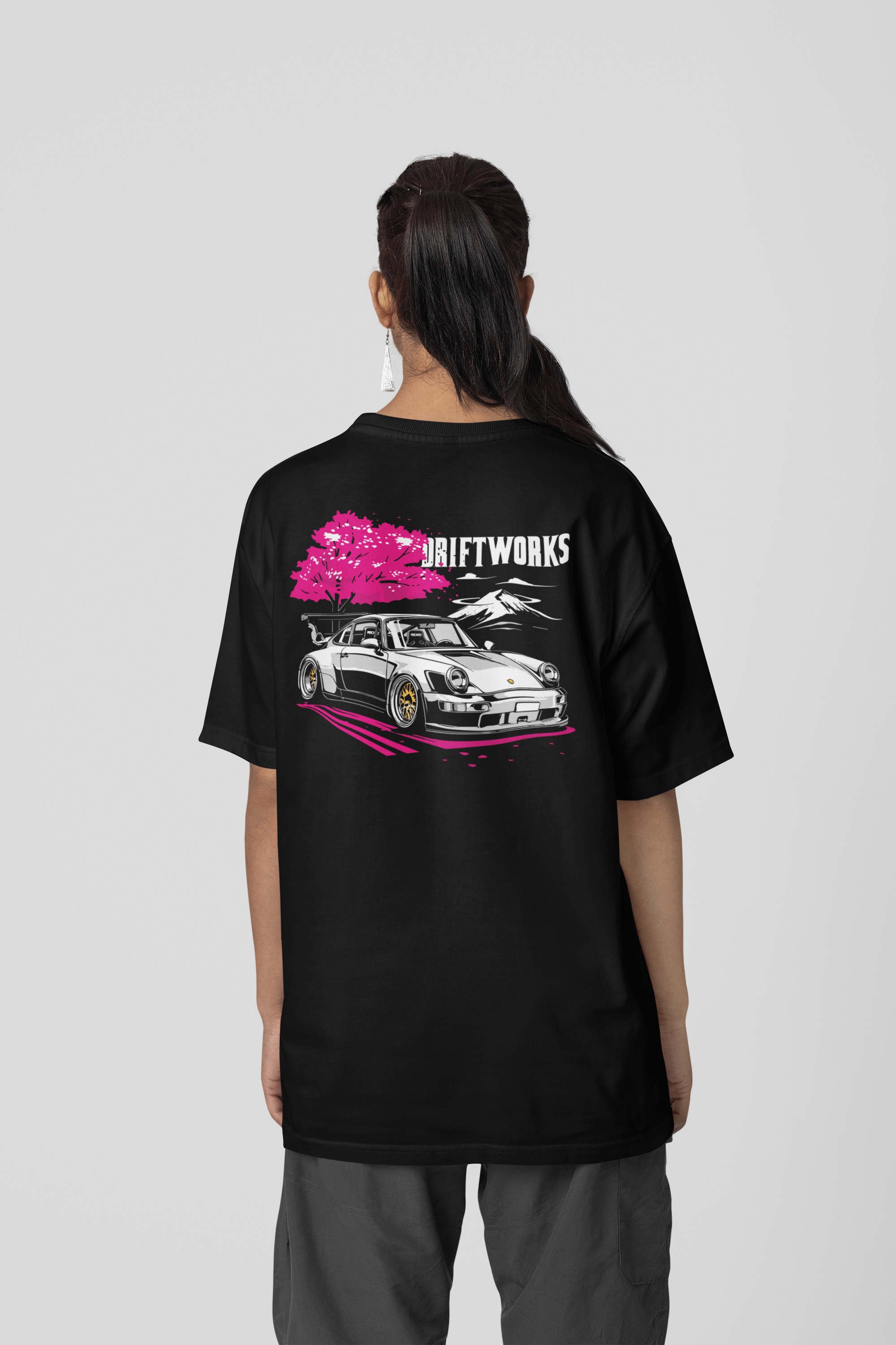 Camiseta Oversized Porsche DriftWorks - GTSO33 - Loja GTS Customs