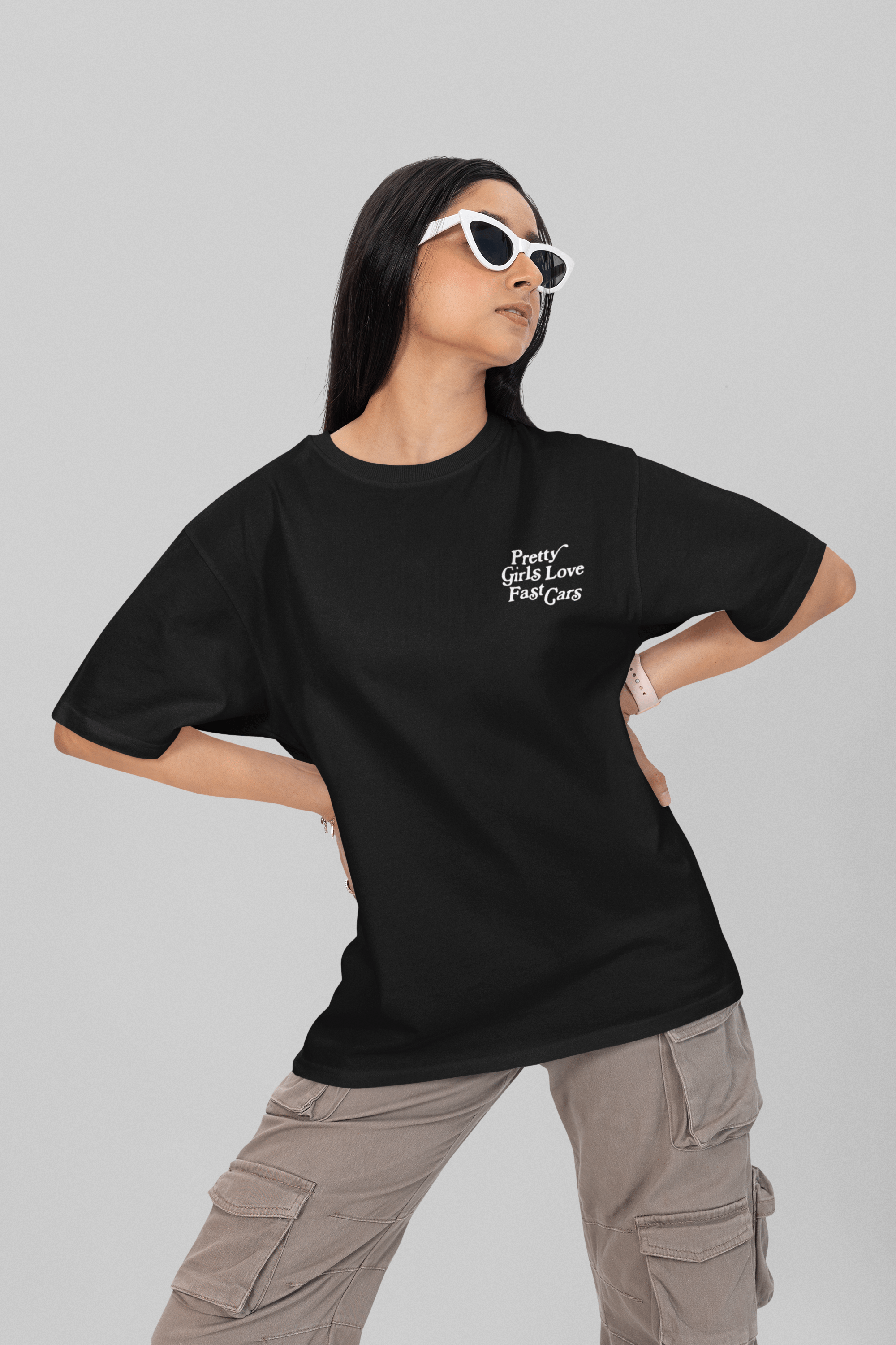 Camiseta Oversized Pretty Girls Love Fast Cars - GTSO31 - Loja GTS Customs